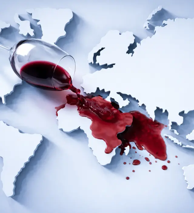 AZ ORSZÁG EGYIK LEGSZÉLESEBB KÜLFÖLDI BOR KÍNÁLATA