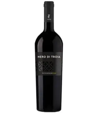 Terrecarsiche Classici Nero di Troia Puglia 2023