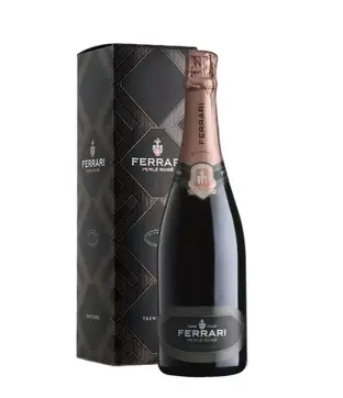 Ferrari Perlé Rosé Riserva 2018 díszdobozban